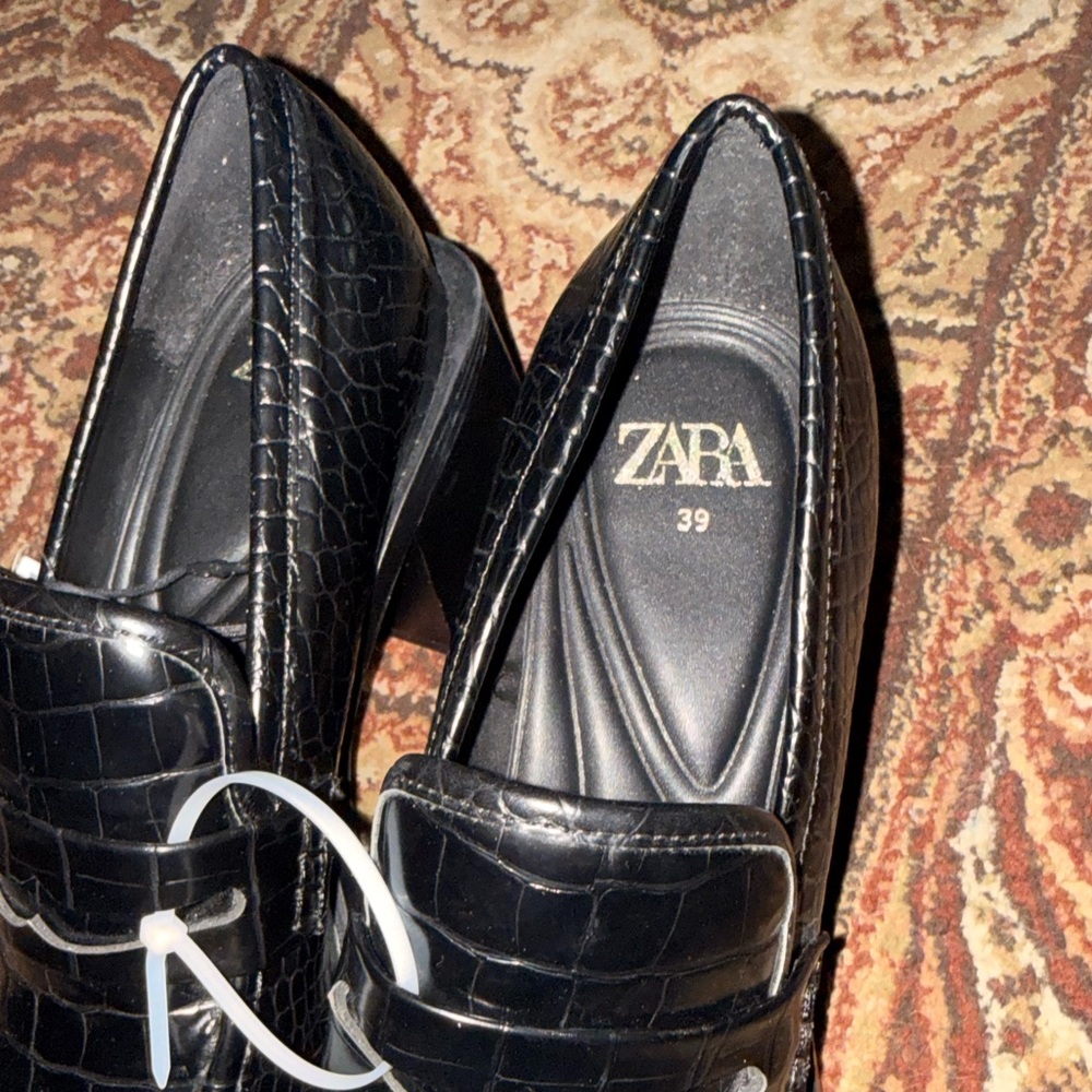 Zara Block Black Croc Heeled Loafers - Picture 8 of 8